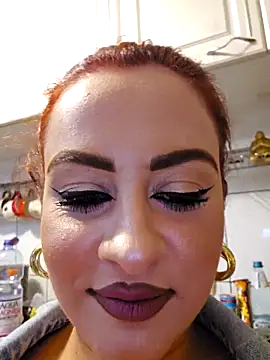 ShineBright88 online show from February 22, 8:18 pm