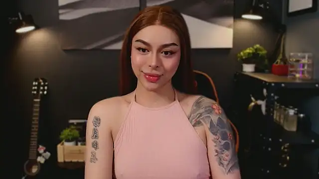 LUNACOCKSLAYER online show from November 17, 5:35 am