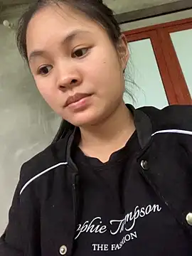 Snapshot of NhuFox chatting on October 15, 9:20 am NhuFox online show from October 15, 9:20 am