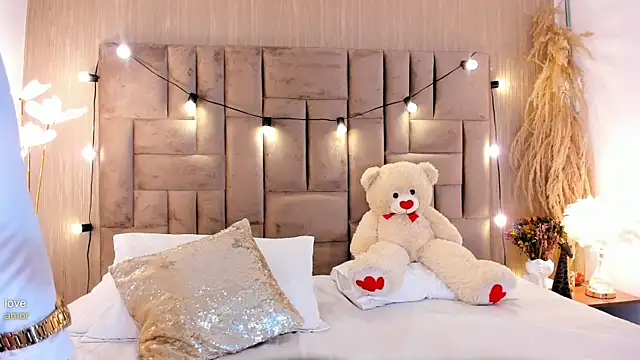 ClaradelMar online show from April 14, 10:21 am