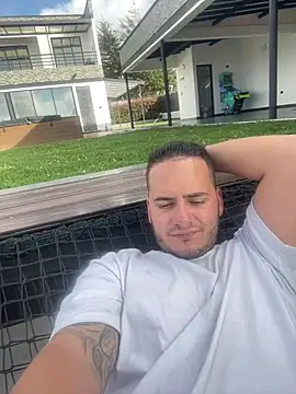 Pablo EscobarGomez online show from February 17, 1:18 pm