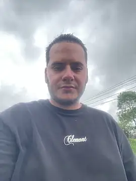 Pablo EscobarGomez online show from March 9, 10:03 pm