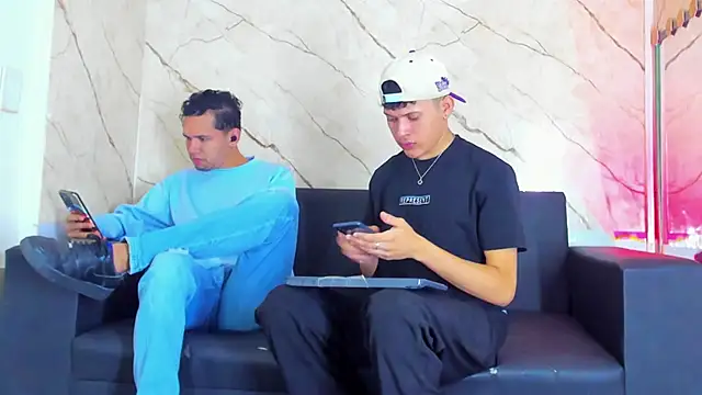 jeremytonner online show from November 14, 3:38 am