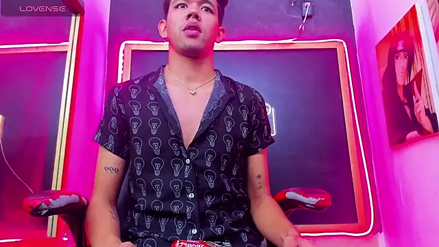 jeremytonner online show from December 4, 4:11 am