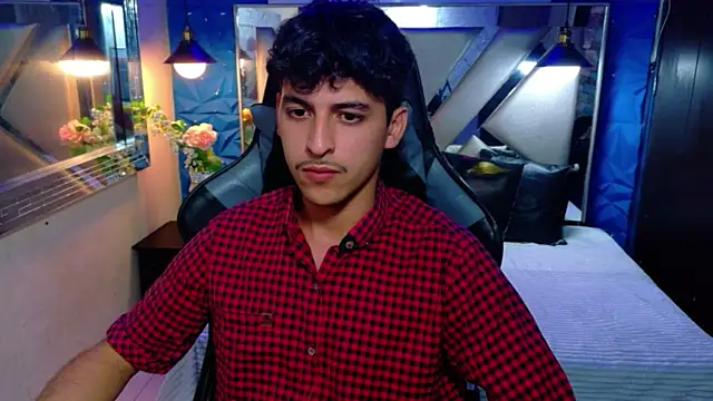 Alan Del Reyx online show from February 8, 6:44 pm