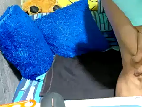 xxloveheart online show from March 13, 10:49 pm