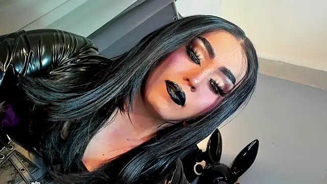 MagnaCumLoader17 online show from January 13, 11:54 pm