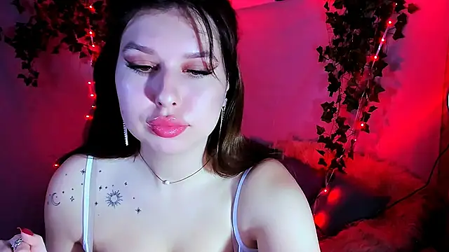 ChloeRicc online show from February 20, 7:36 pm