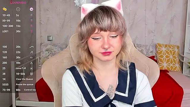 Tori Cutie online show from March 26, 12:06 am