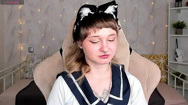 Tori Cutie online show from April 21, 2:51 am