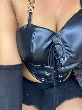 Snapshot of Cute-Samayra chatting on April 11, 6:23 pm Cute-Samayra online show from April 11, 6:23 pm
