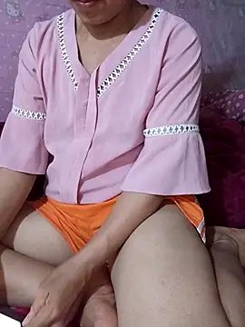 TinTin321 online show from March 23, 1:15 pm