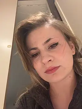 IsabellaEtha online show from April 4, 8:39 pm