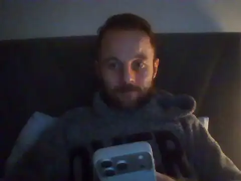 isimsizsikicii online show from March 2, 8:59 pm