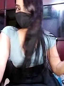 Snapshot of Amisha2 chatting on September 17, 5:25 pm Amisha2 online show from September 17, 5:25 pm