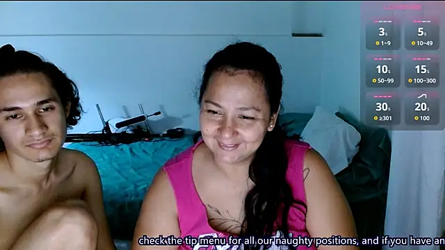 Snapshot of 18and45couple chatting on May 7, 3:45 am 18and45couple online show from May 7, 3:45 am