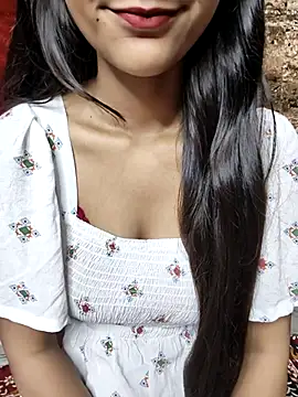 Snapshot of Indian-Aleena chatting on October 9, 6:00 am Indian-Aleena online show from October 9, 6:00 am