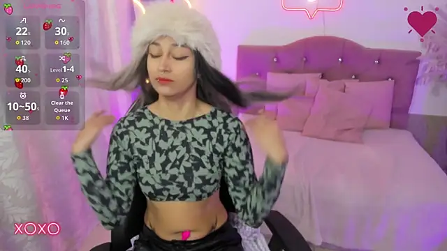 HANNI TAY online show from December 18, 11:49 am