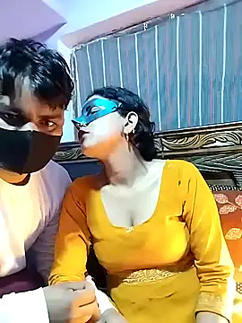 hunk28 6 online show from January 18, 5:50 pm