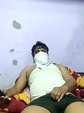 hunk28 6 online show from March 8, 5:50 pm