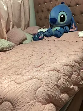 Rachellcooperrr online show from January 18, 3:54 am