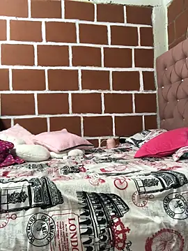 Rachellcooperrr online show from March 31, 2:35 am