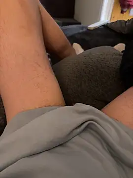 Snapshot of Hansonbloux chatting on September 15, 11:49 pm Hansonbloux online show from September 15, 11:49 pm