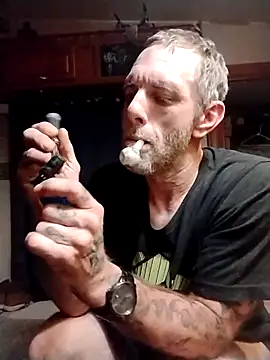 Snapshot of jarjar83 chatting on May 8, 10:42 am jarjar83 online show from May 8, 10:42 am