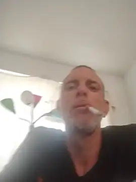 Snapshot of jarjar83 chatting on June 13, 1:20 pm jarjar83 online show from June 13, 1:20 pm