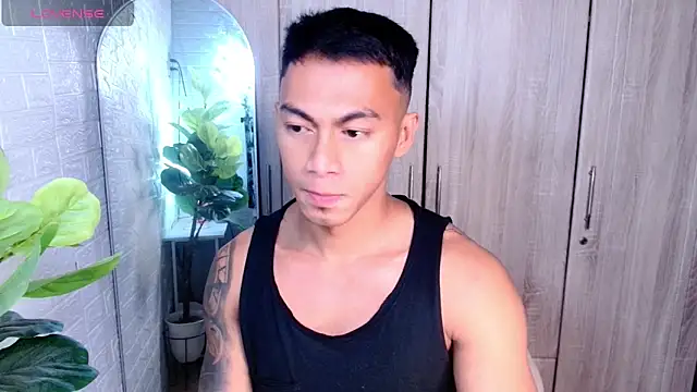 PinooyMilker online show from March 25, 6:25 pm