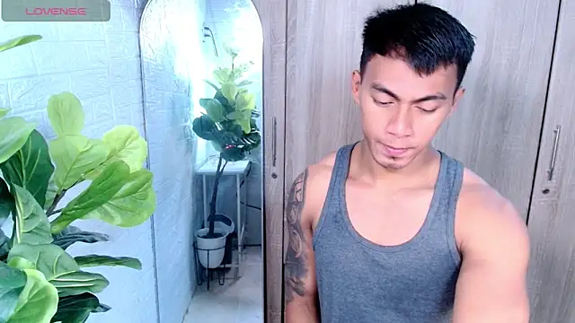 PinooyMilker online show from April 12, 3:33 am