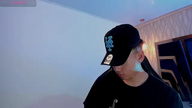 Draven Marceaux online show from February 28, 11:44 am