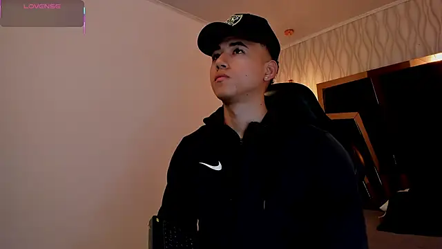 Draven Marceaux online show from March 14, 11:26 am