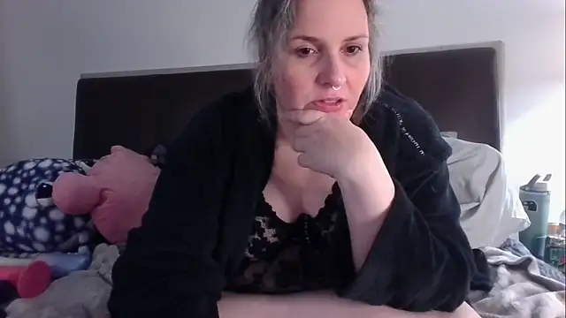 EdenArcadia online show from April 23, 2:35 am