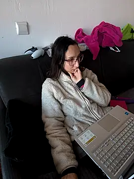 annaellex online show from February 17, 9:06 am