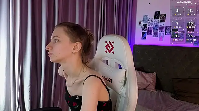 kaleriyaa  online show from March 10, 1:32 am