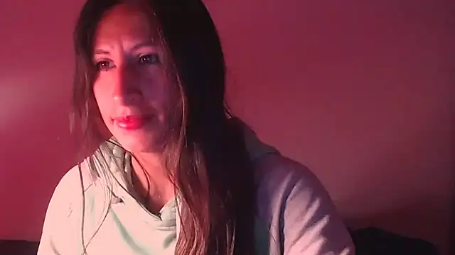Snapshot of NathaSlave chatting on June 30, 6:36 am NathaSlave online show from June 30, 6:36 am