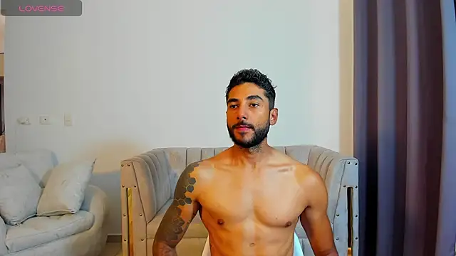 Snapshot of MARC_THOMPSON_ chatting on September 26, 3:05 pm MARC THOMPSON online show from September 26, 3:05 pm