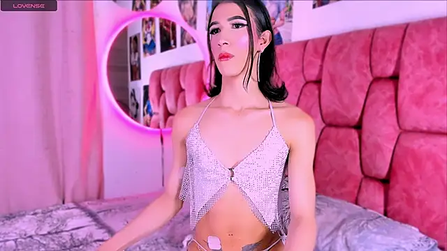 Snapshot of fhalon_foxxxys_ chatting on September 10, 8:47 am fhalon foxxxys online show from September 10, 8:47 am