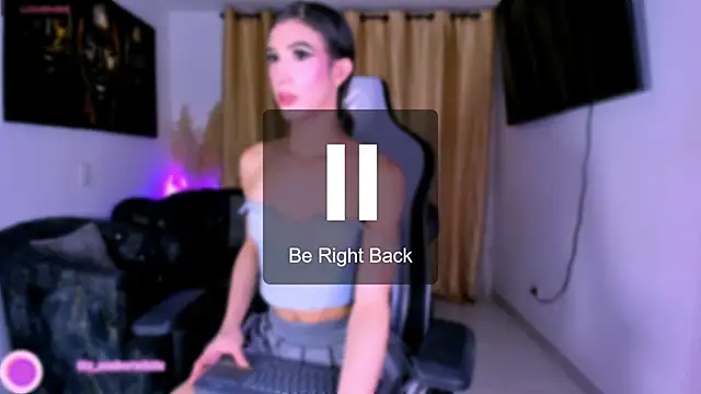 Snapshot of fhalon_foxxxys_ chatting on October 5, 10:02 am fhalon foxxxys online show from October 5, 10:02 am