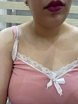 Bold-arabic-vibes online show from April 14, 4:02 pm