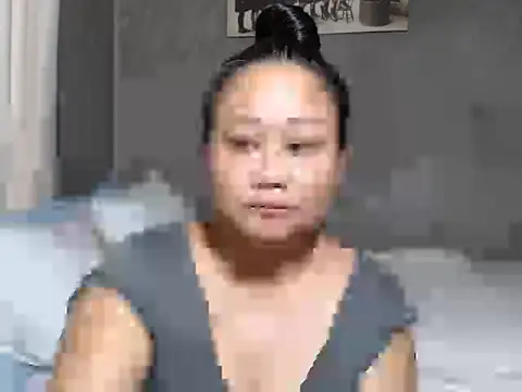 Snapshot of jengrey chatting on May 9, 1:44 am jengrey online show from May 9, 1:44 am