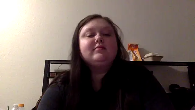 JJbaby1 online show from May 3, 2:56 pm