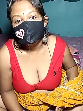 Snapshot of Hotty-rosni chatting on October 5, 11:46 pm Hotty-rosni online show from October 5, 11:46 pm