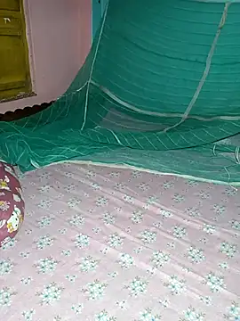 Snapshot of Hotty-rosni chatting on October 9, 12:08 am Hotty-rosni online show from October 9, 12:08 am