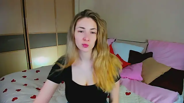 SensitiveSooul online show from March 13, 11:28 am