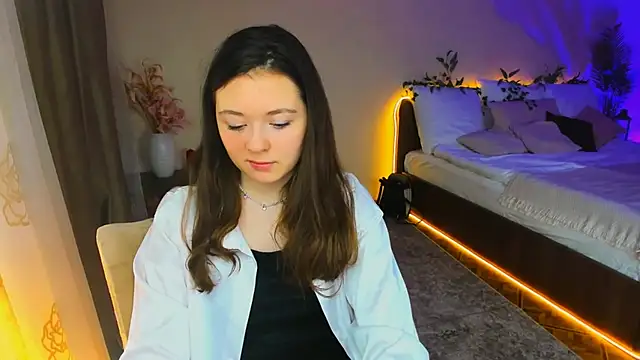 AlluringLookk online show from November 8, 9:09 am