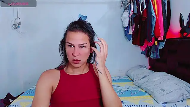 Snapshot of Azley_sweet chatting on May 20, 2:12 pm Azley sweet online show from May 20, 2:12 pm