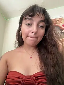 CharmingMaddie online show from September 10, 5:02 pm