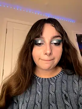 CharmingMaddie online show from September 12, 2:55 am